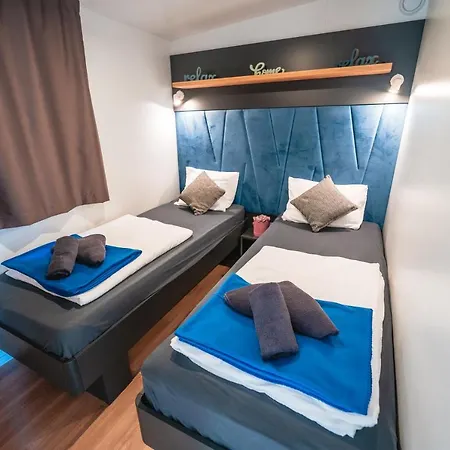 Camping Mobile Homes Sea Princess Biograd Na Moru
