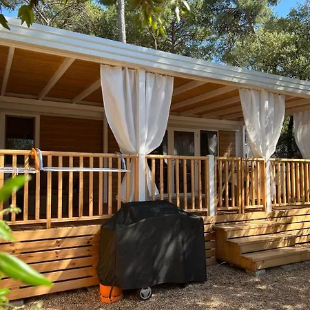 Mobile Homes Sea Princess Campsite *